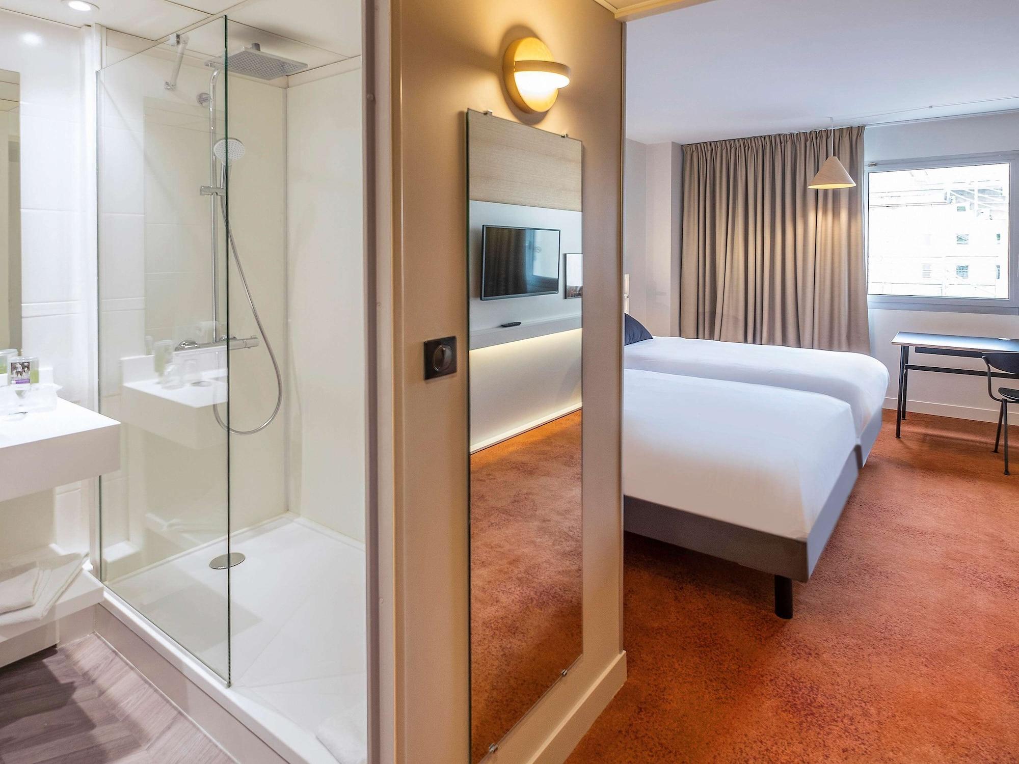 Mercure Rouen Centre Champ De Mars Exterior foto